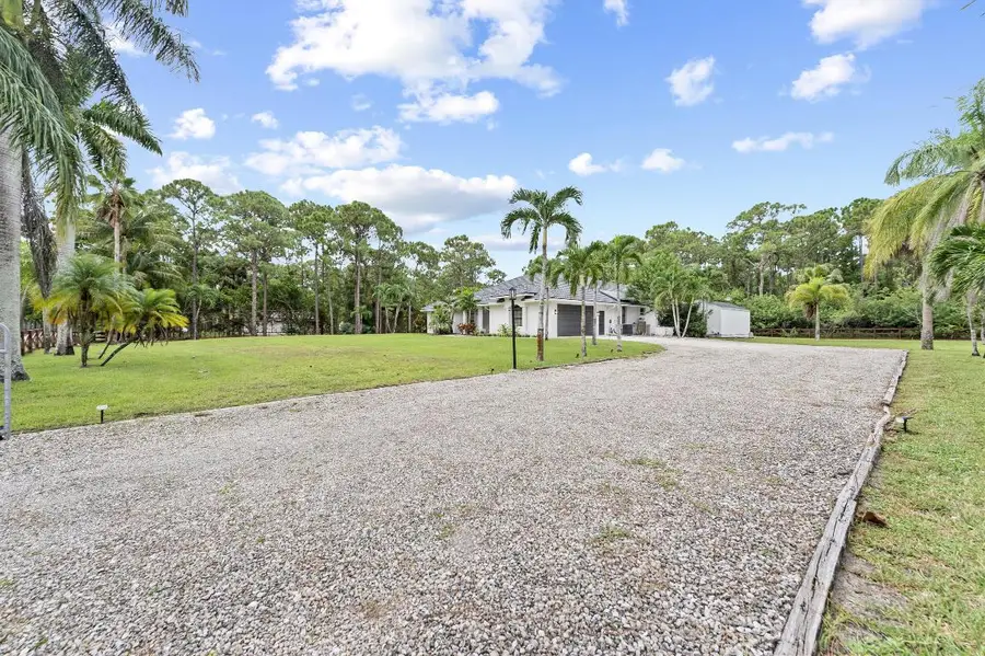 15922 83rd Lane N, Loxahatchee, FL 33470 - Image #2
