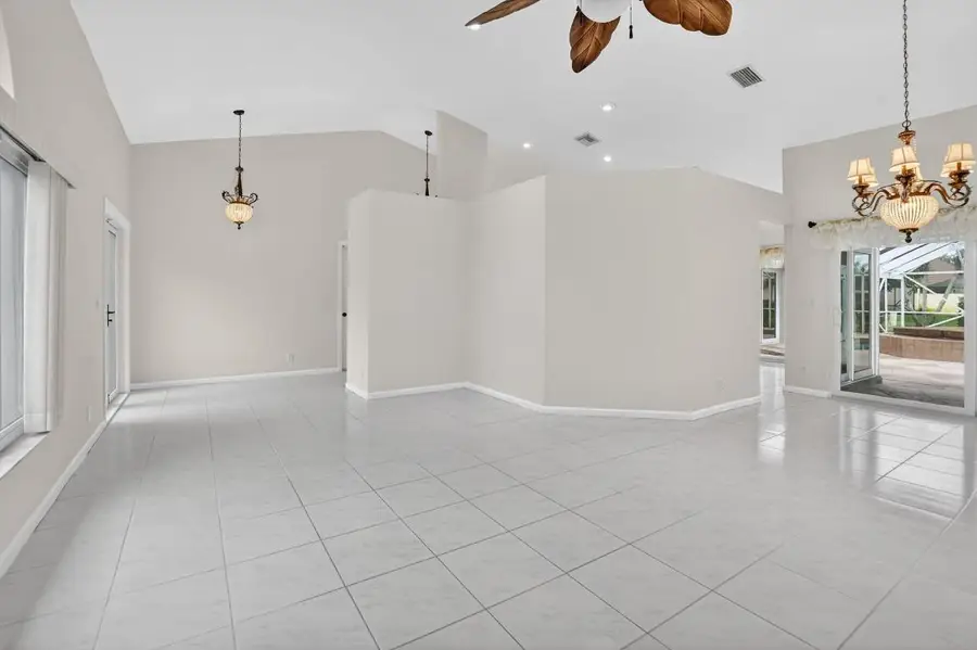 10194 Canoe Brook Circle, Boca Raton, FL 33498 - Image #3