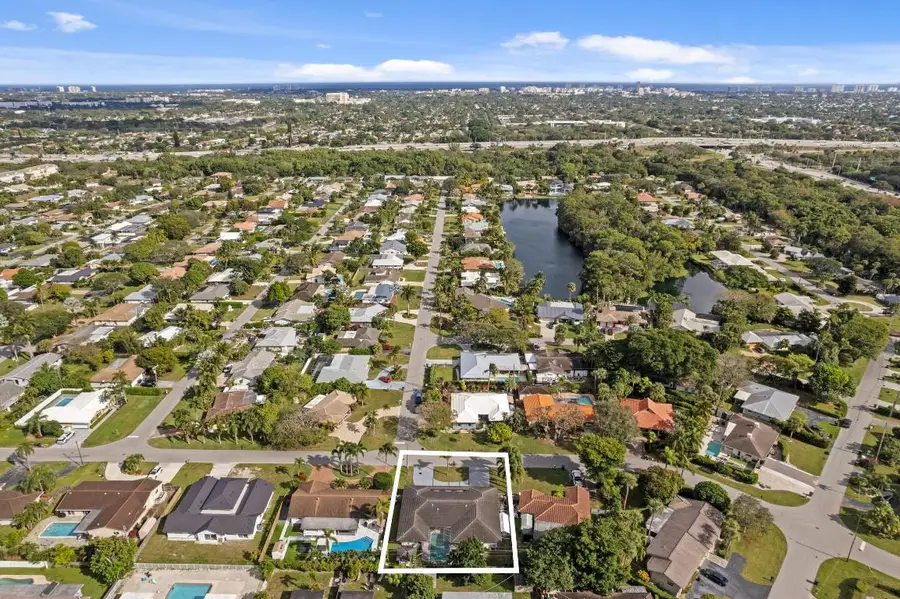 383 Denny Court, Boca Raton, FL 33486 - Image #3