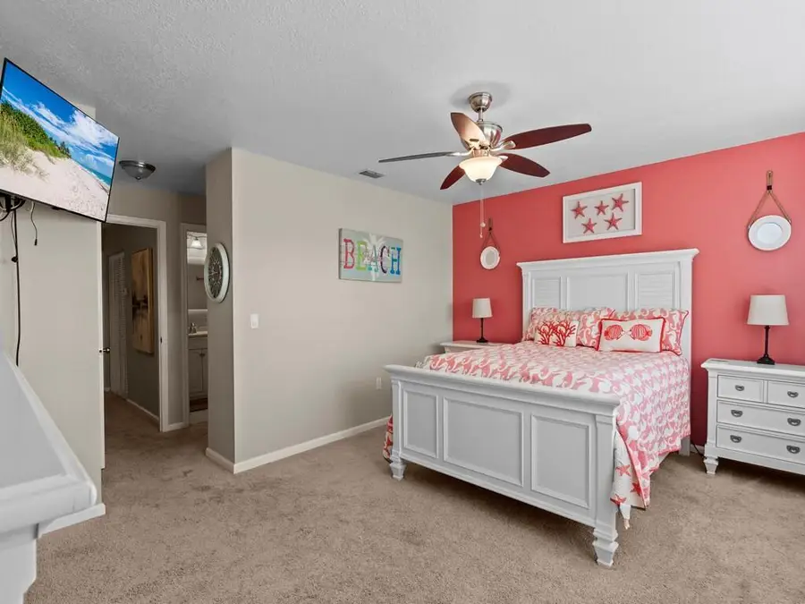 1901 Indian River Boulevard #201, Vero Beach, FL 32960 - Image #2