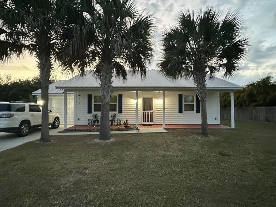 2263 4th Avenue Se, Vero Beach, FL 32962 - Image #3