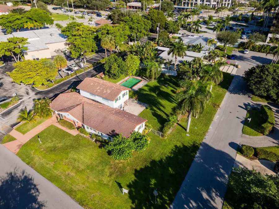 233 NE 11th Street, Boca Raton, FL 33432 - Image #3