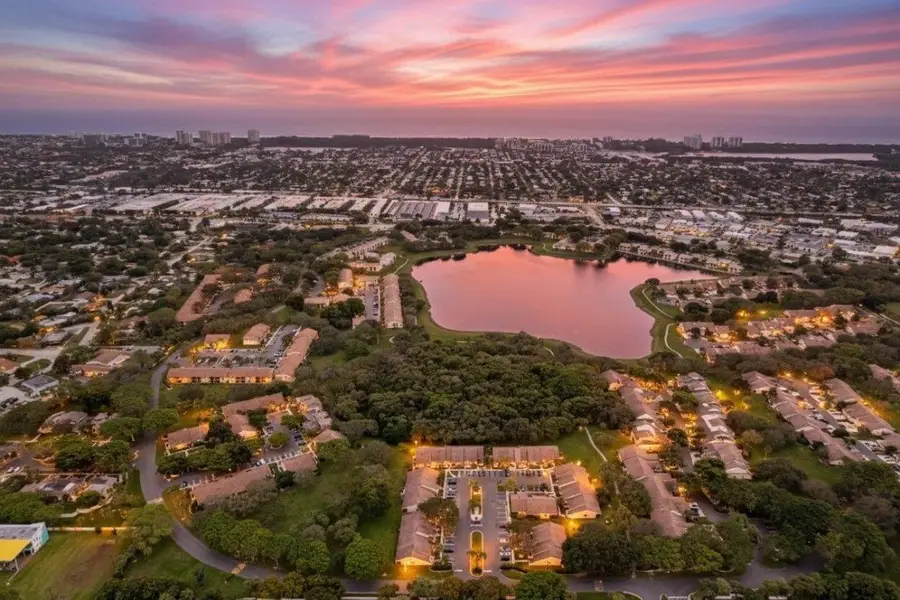 492 Hardwood Place #492, Boca Raton, FL 33431 - Image #2