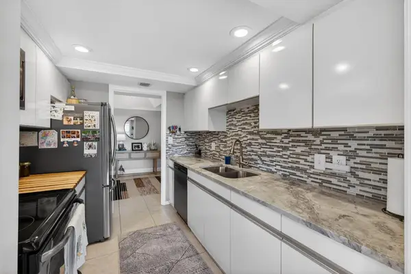 5510 N Ocean Drive #2d, Singer Island, FL 33404