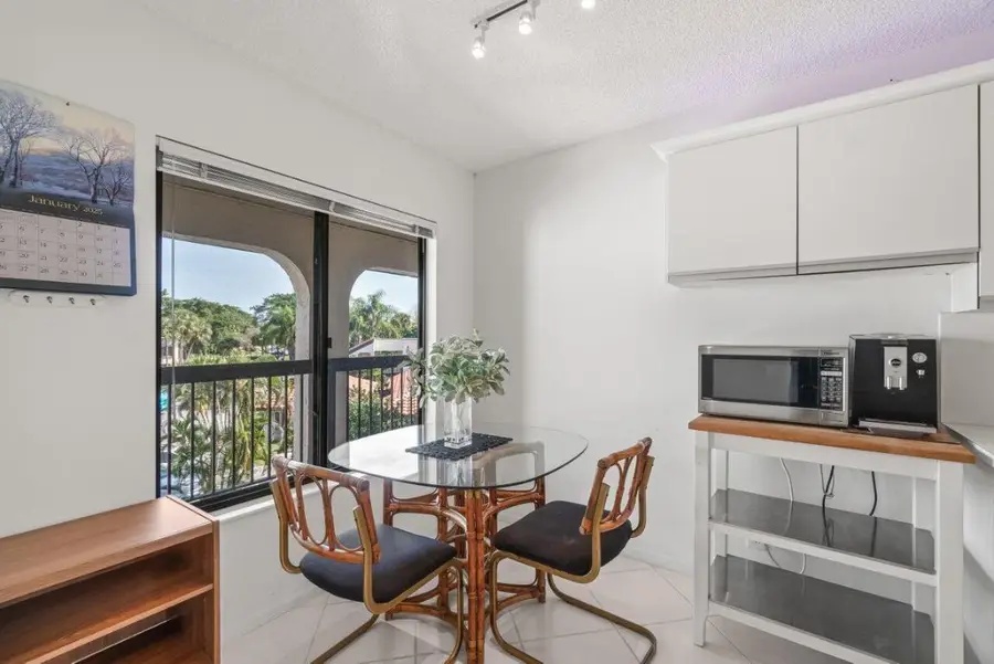 5380 Cedar Lake Drive #303, Boynton Beach, FL 33437 - Image #3