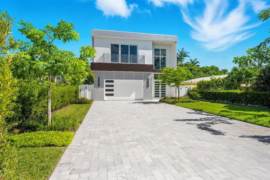 827 N Lake Avenue, Delray Beach, FL 33483 - Image #2