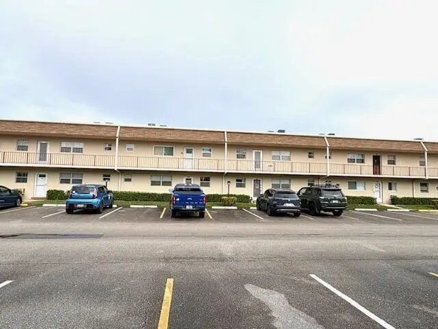 116 Oxford 400, West Palm Beach, FL 33417 - Image #3