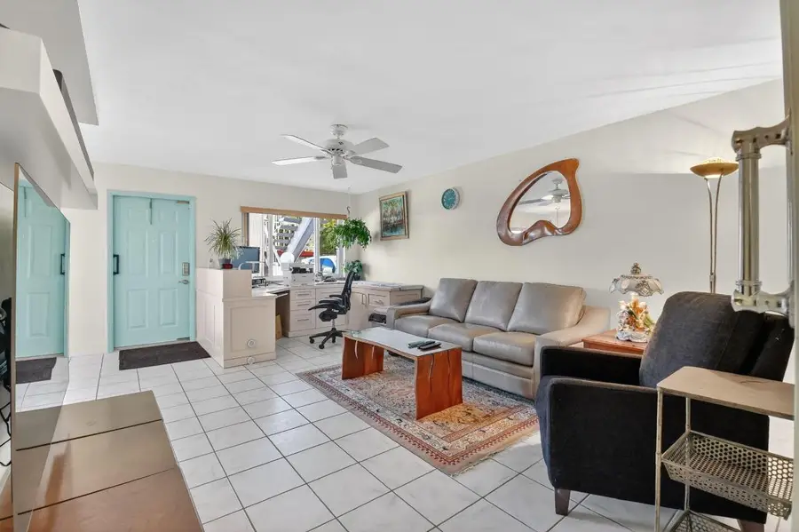 3320 Lake Osborne Drive #102, Lake Worth Beach, FL 33461 - Image #3