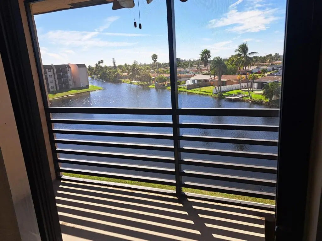 2711 NW 104th Avenue Nw #405, Sunrise, FL 33322 - Image #1