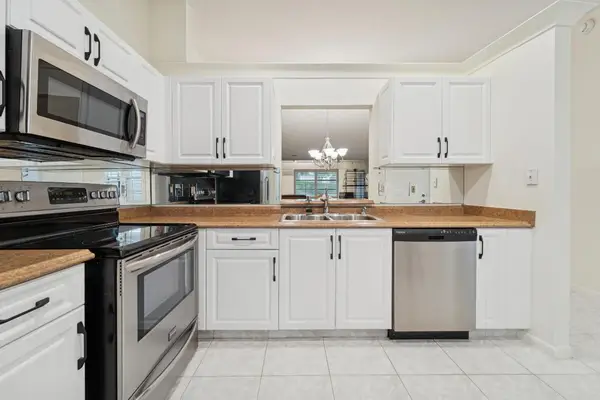 6344 Pointe Pleasant Circle, Delray Beach, FL 33484