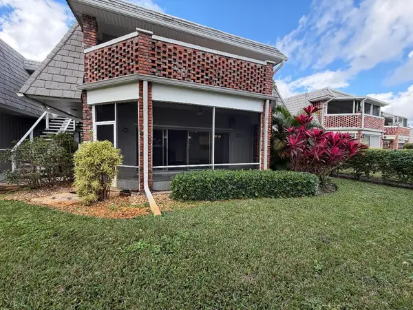 340 Orange Tree Drive #1, Atlantis, FL 33462