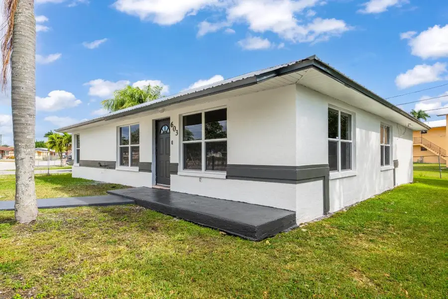 603 SW 10th Street, Belle Glade, FL 33430 - Image #3