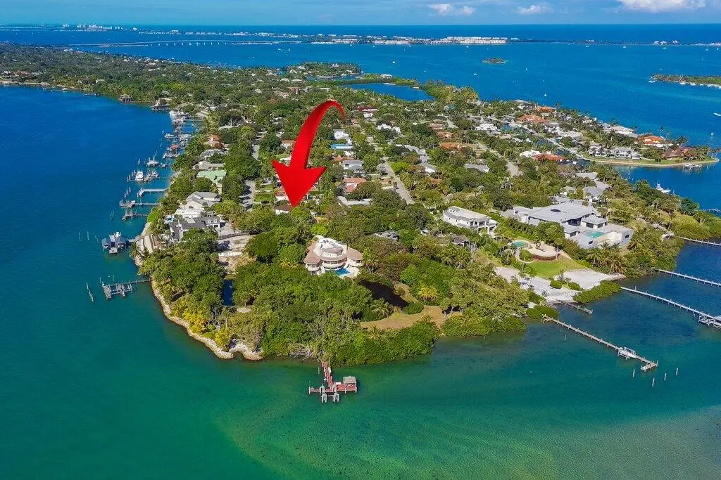 37 E High Point Road, Sewalls Point, FL 34996 - Image #1