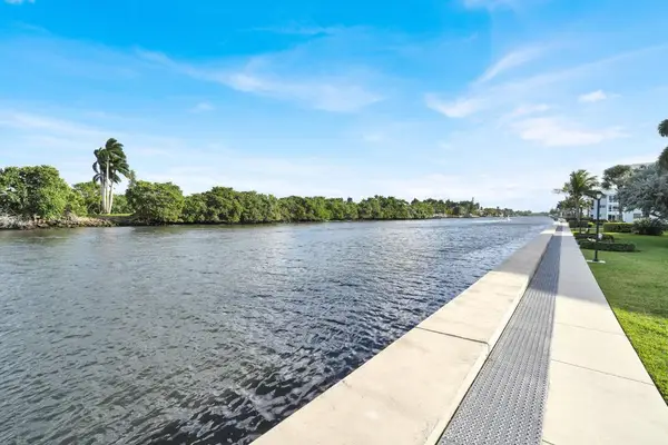 32 Colonial Club Drive #203, Boynton Beach, FL 33435