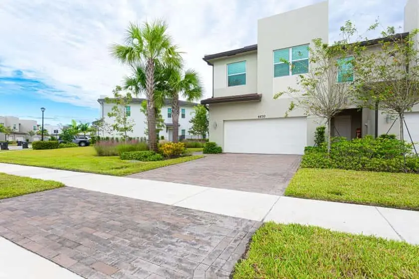 4830 Navali Drive, Lake Worth, FL 33467 - Image #2
