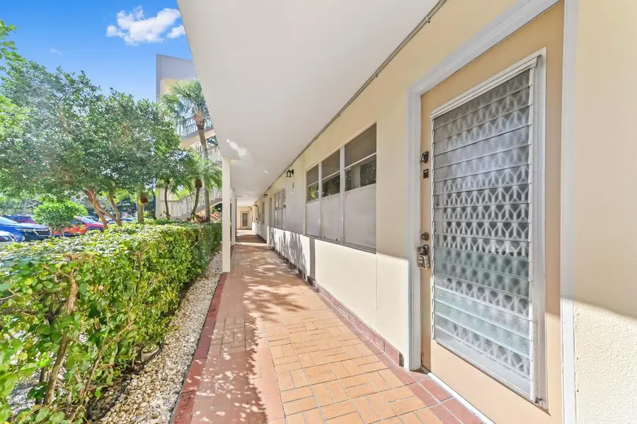 2103 Lucaya Bend #E1, Coconut Creek, FL 33066 - Image #3