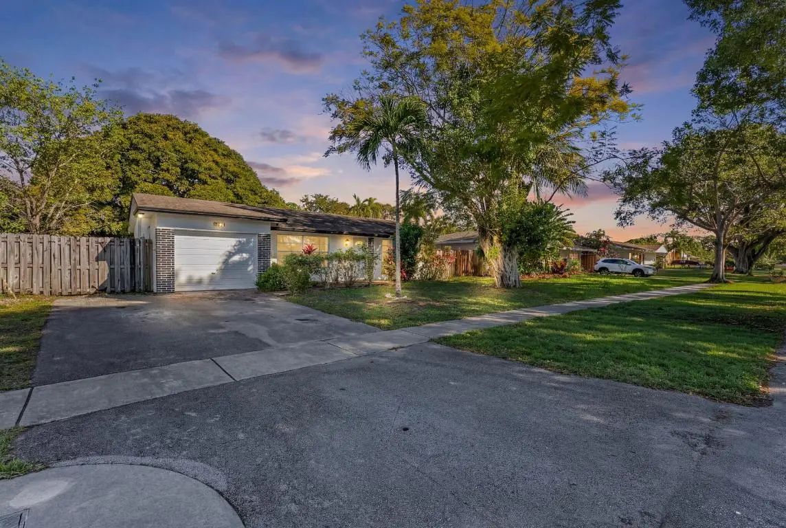 10213 SW 51st Street Street, Fort Lauderdale, FL 33328 - #1