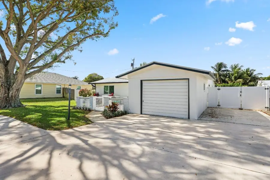 1510 Kingsley Road, Jupiter, FL 33469 - Image #3