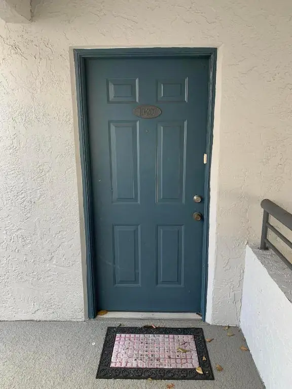 651 Lyons Road #10207, Coconut Creek, FL 33063