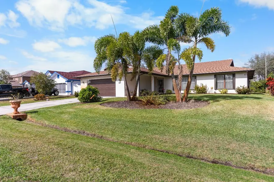 507 NW Azalea Avenue, Port Saint Lucie, FL 34983 - Image #3