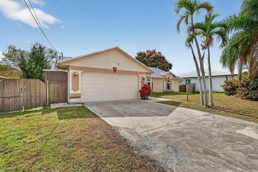 320 NE Surfside Avenue, Port Saint Lucie, FL 34983 - Image #2