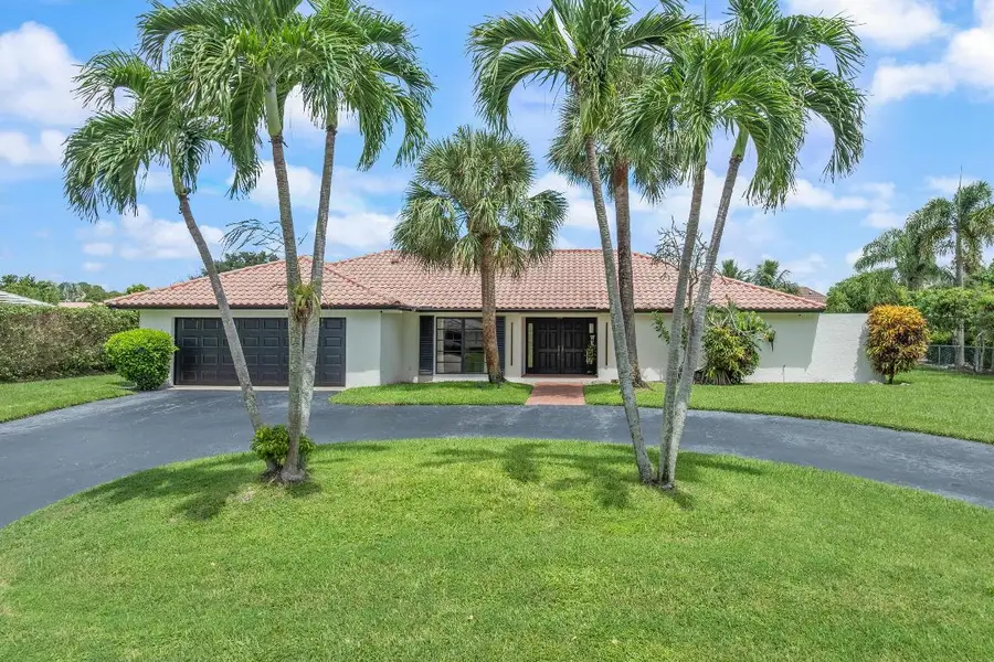 516 Muirfield Drive, Atlantis, FL 33462 - Image #3