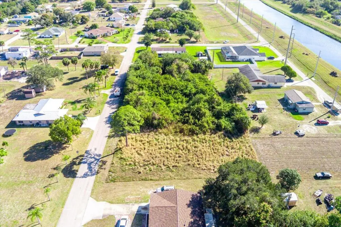 1805 Barcelona Avenue, Fort Pierce, FL 34946 - Image #1