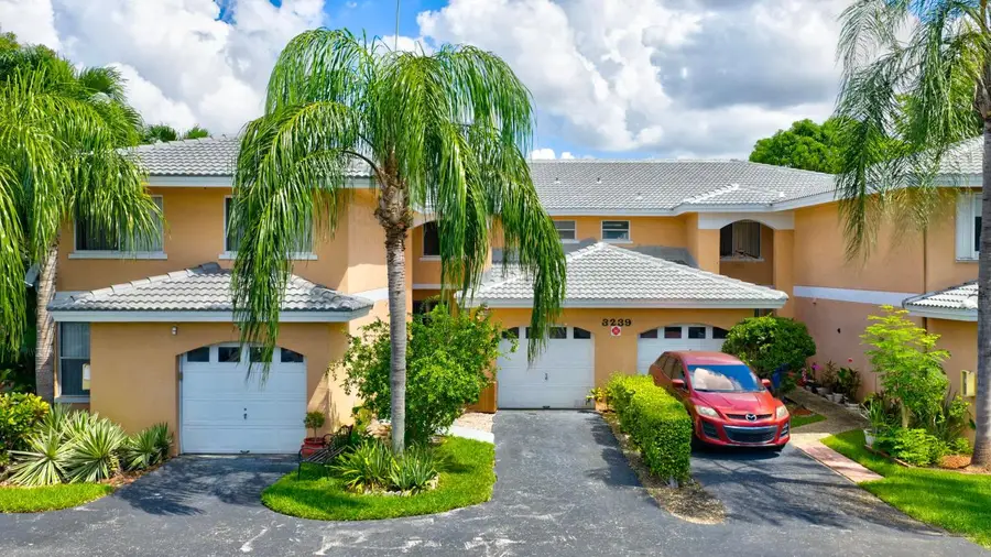 3239 NW 44th Street #3, Oakland Park, FL 33309 - Image #2