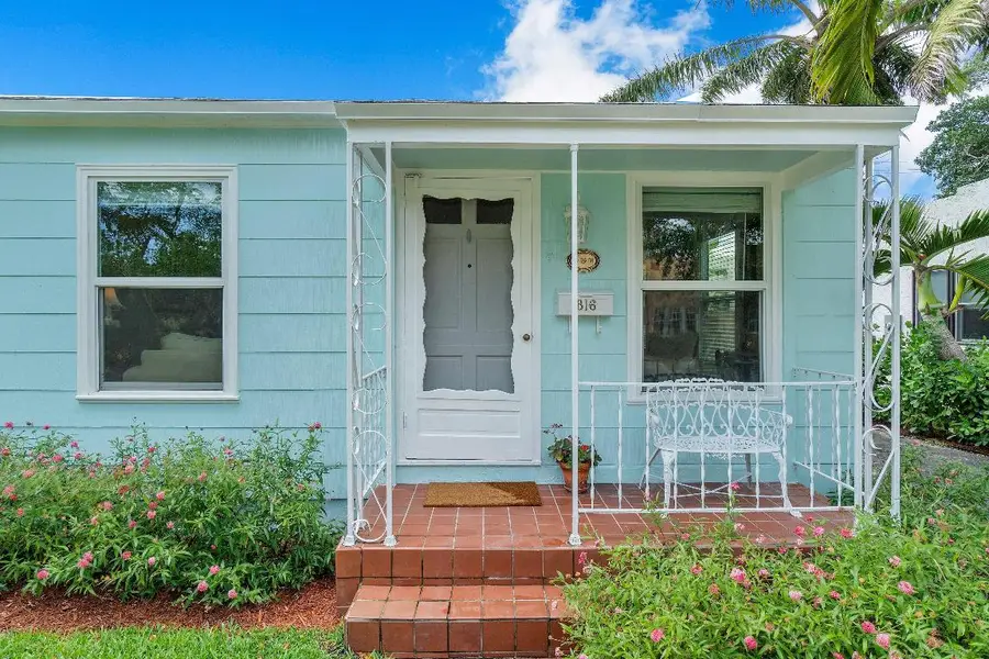 816 Avon Road, West Palm Beach, FL 33401 - Image #2