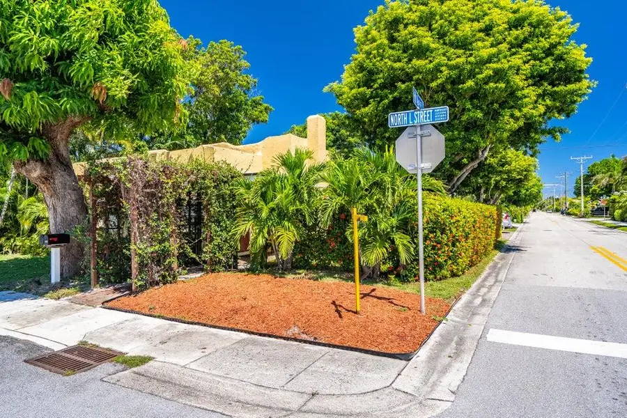 1602 N L Street, Lake Worth Beach, FL 33460 - Image #2