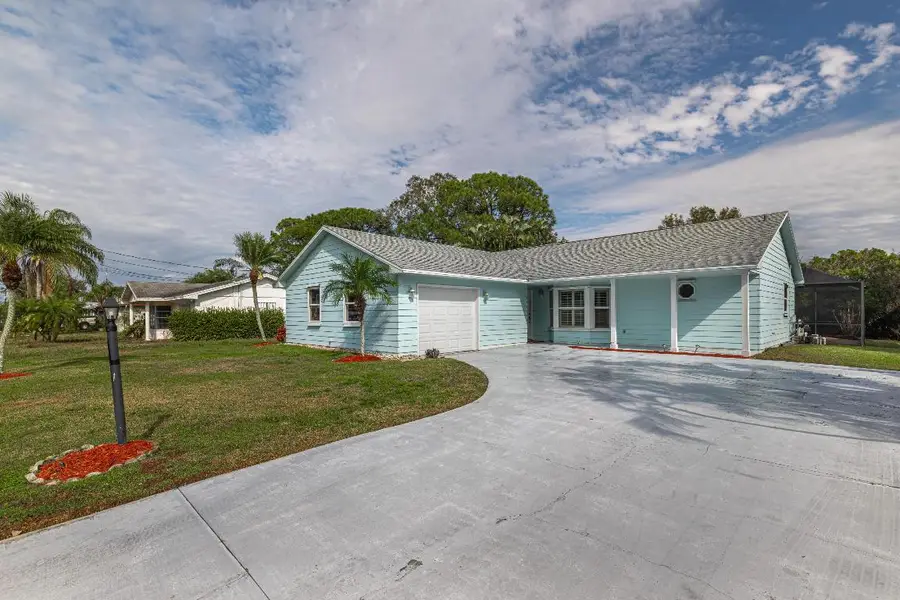 949 SW Curtis Street, Port Saint Lucie, FL 34983 - Image #2
