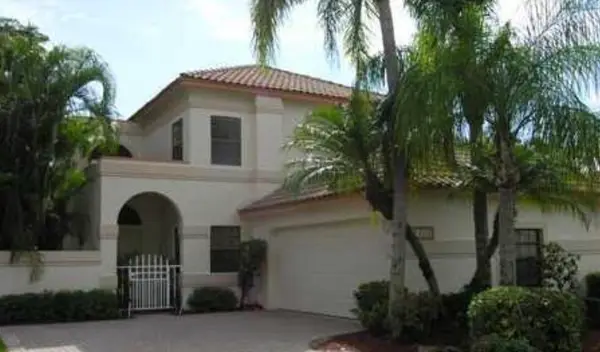 17402 Via Capri E, Boca Raton, FL 33496