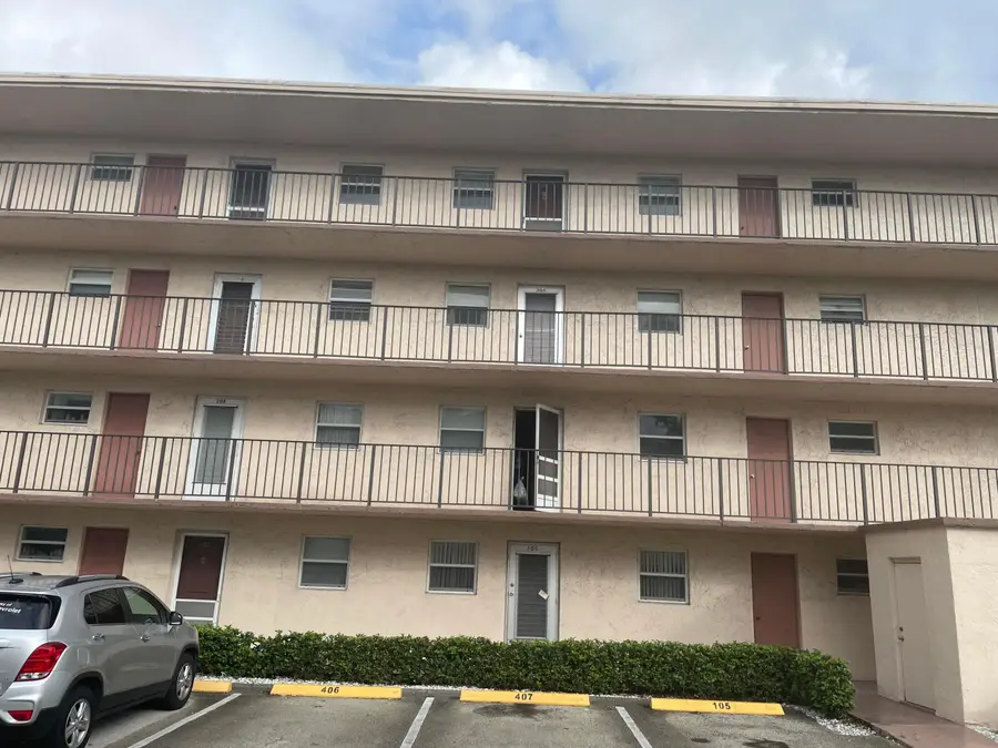 725 Lori Drive #106, Lake Worth Beach, FL 33461 - #2