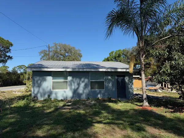2104 N 53rd Street, Fort Pierce, FL 34946