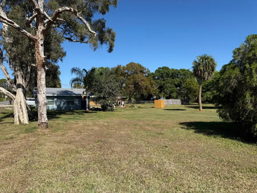 2104 N 53rd Street, Fort Pierce, FL 34946 - #2