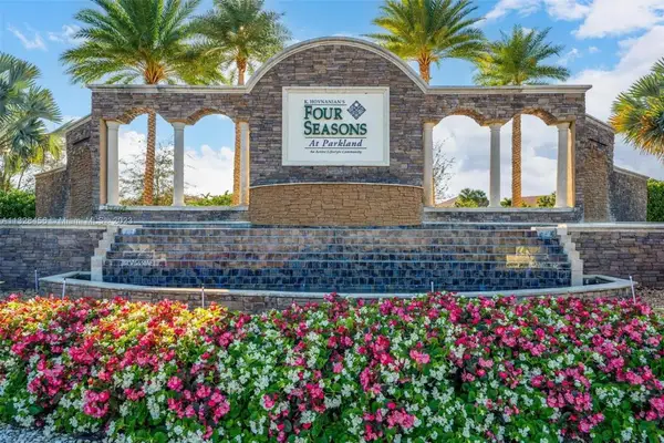 11825 Kalmar Circle N, Parkland, FL 33076