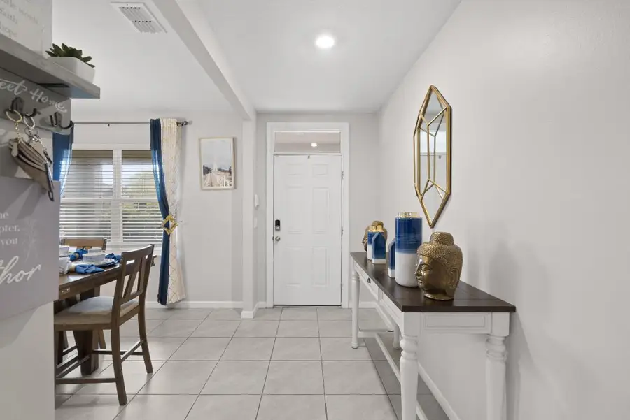 9534 Seaspray Drive, Fort Pierce, FL 34945 - Image #2