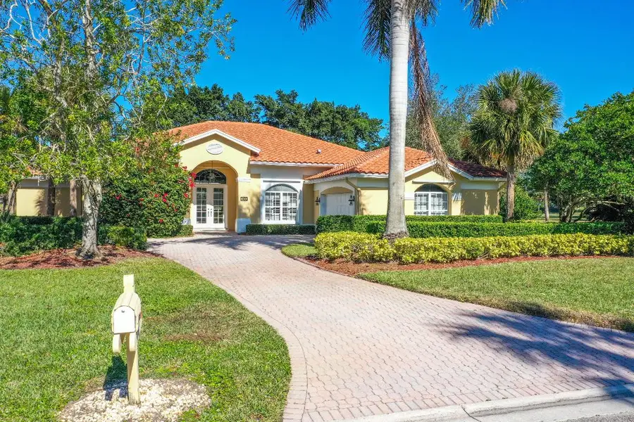 9406 Meadowood Drive, Fort Pierce, FL 34951 - Image #2