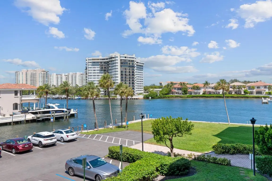 899 Jeffery Street #310, Boca Raton, FL 33487 - Image #1