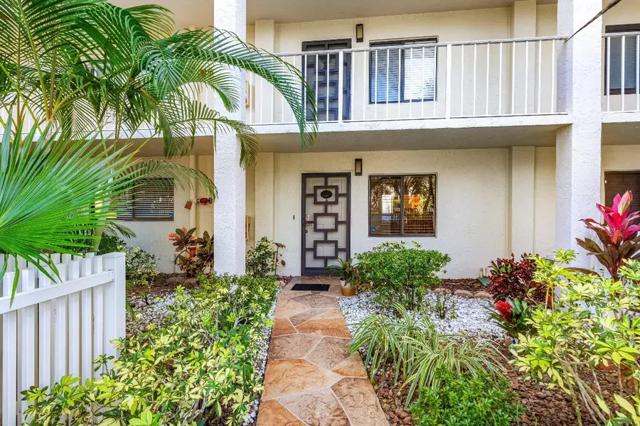 7270 Ashford Place #107, Delray Beach, FL 33446 - Image #2