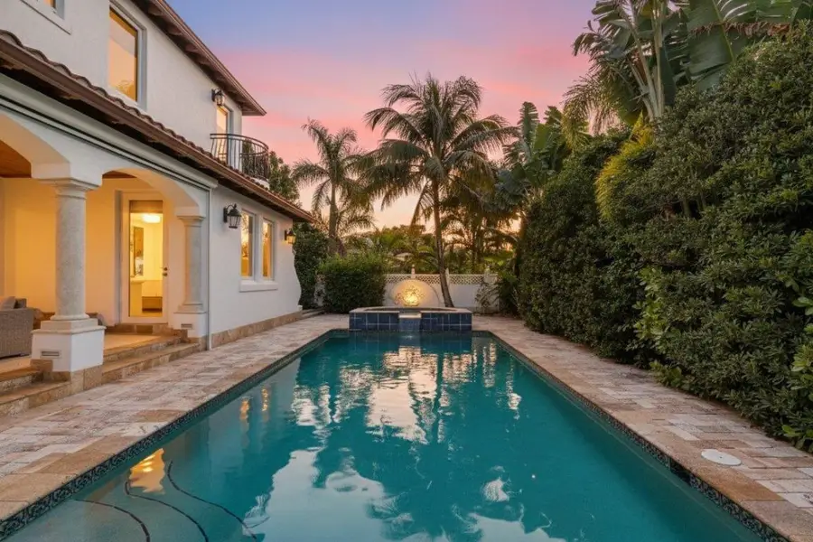 901 NW 4th Court, Boca Raton, FL 33432 - Image #3