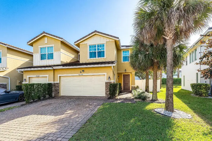 4330 Lago Drive, Pompano Beach, FL 33064 - #2