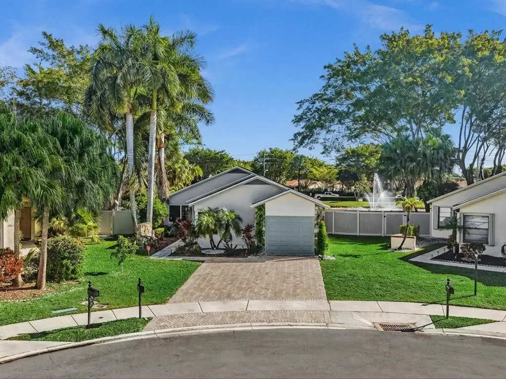 9043 Chatsworth Cascades, Boca Raton, FL 33434 - Image #1