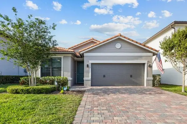 8238 Hanoverian Drive, Lake Worth, FL 33467