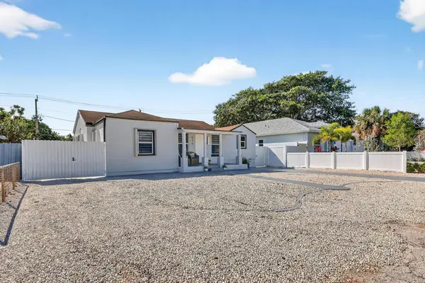 836 Ridgewood Drive, West Palm Beach, FL 33405