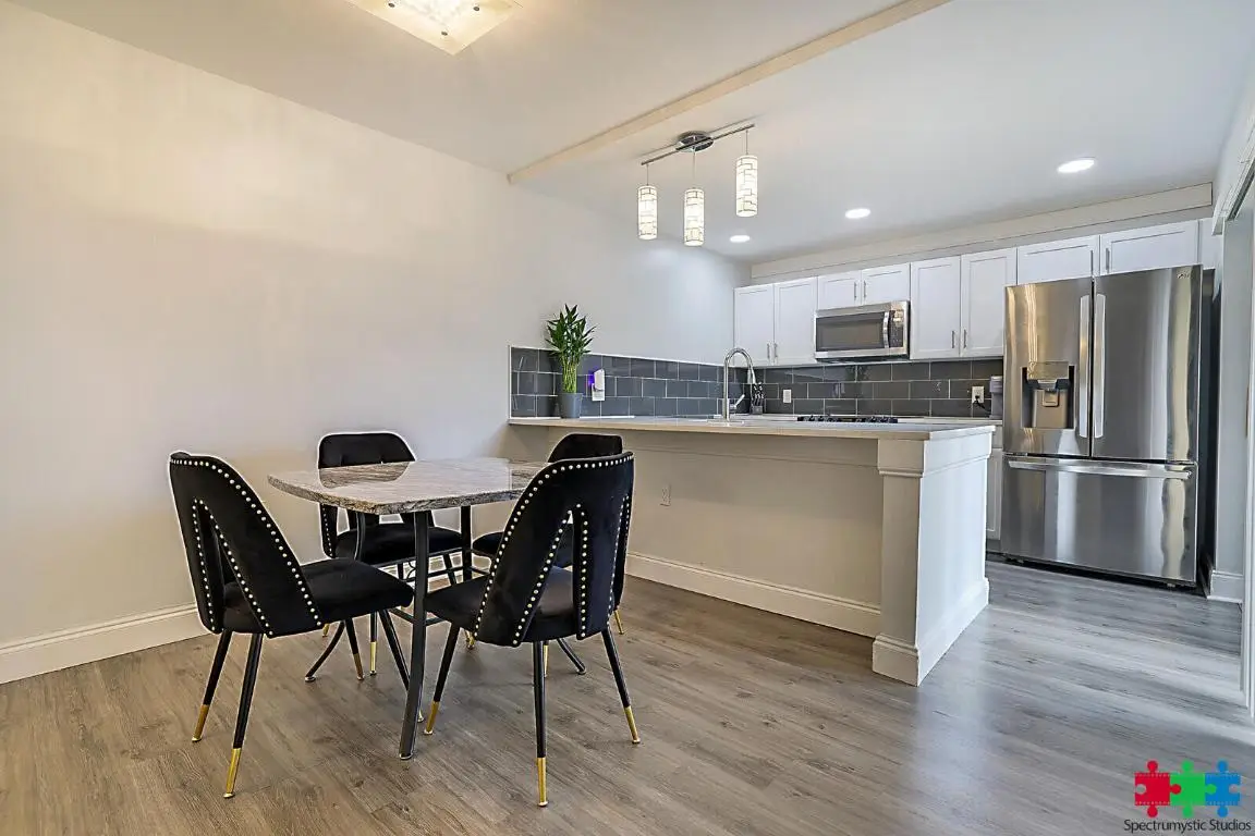 1704 17th Way, West Palm Beach, FL 33407 - Image #1