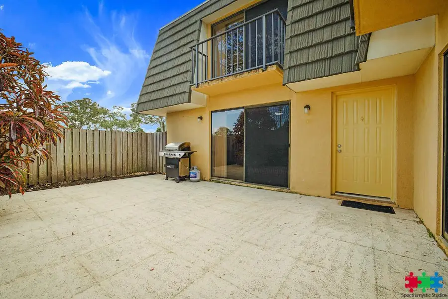 1704 17th Way, West Palm Beach, FL 33407 - Image #3