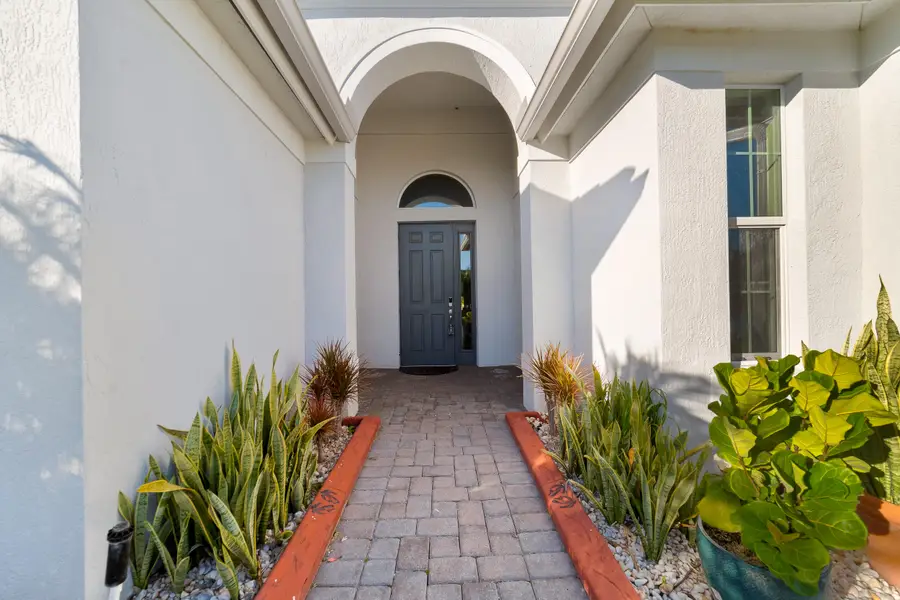 4777 Four Lakes Circle Sw, Vero Beach, FL 32968 - #3