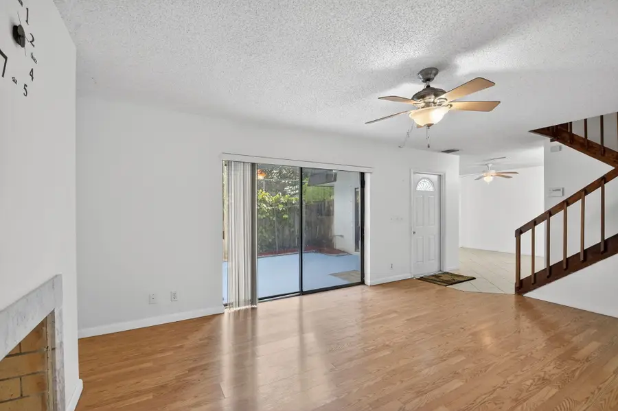 176 Woodland Road, Palm Springs, FL 33461 - #2