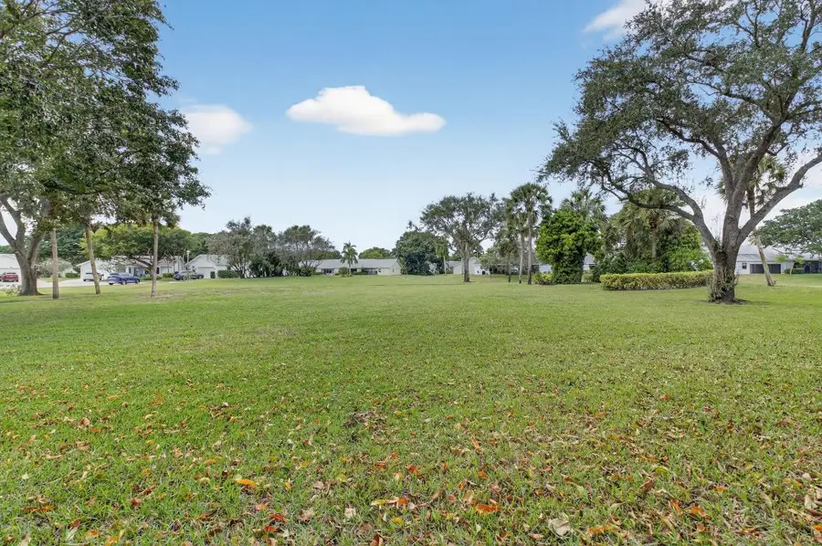 18101 107th Avenue S, Boca Raton, FL 33498 - Image #2